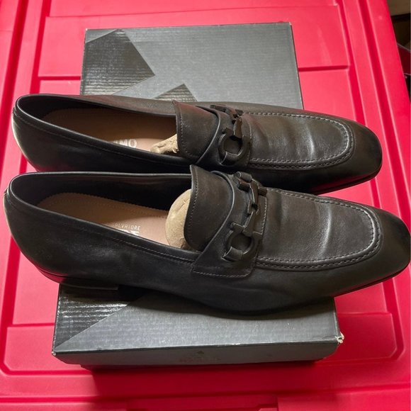 Ferragamo black men\'s casual business leather shoe